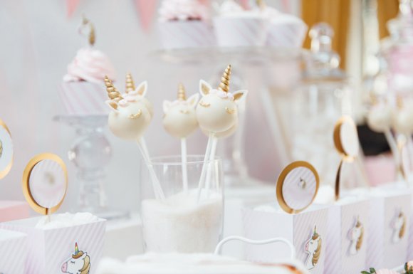 Location d'une arche décorative pour baby shower à Genève