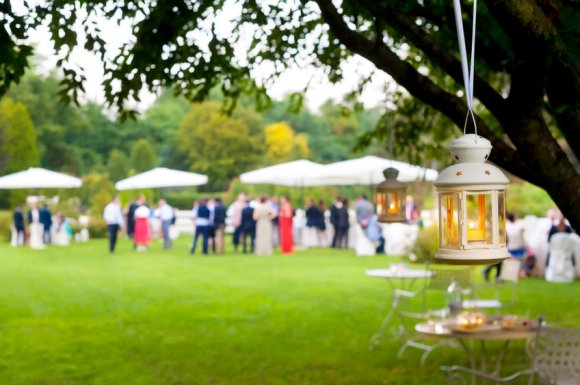 Location et installation d'arche décorative pour mariage à Aix-les-Bains