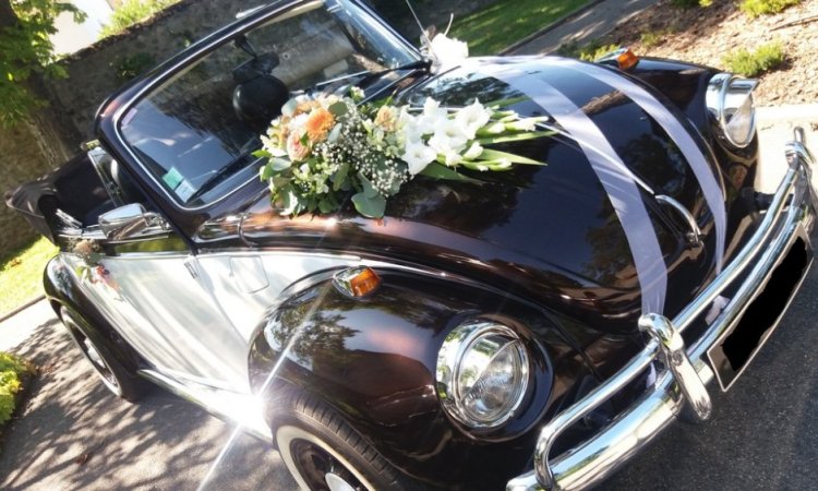 Voiture de mariage décapotable pour un jour inoubliable