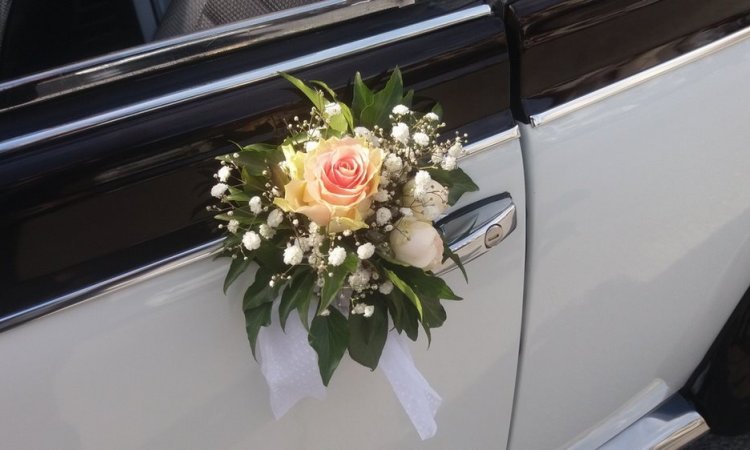 Location de voiture de mariage - Vougy - ONE DAY DECO